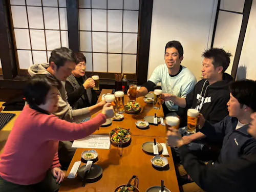 懇親会はもちろん島の郷土料理が味わえるお店で