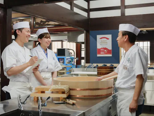 寿司職人養成校での潜入取材