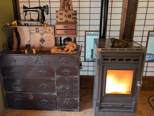 どの箪笥のどの引き出しが「からくり」なのかは開けてみないとわからない