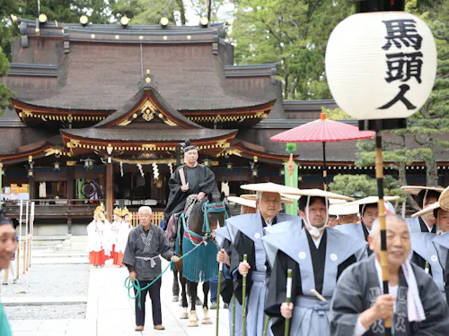 古例大祭、馬祭りともいわれ、お祭りを仕切る馬頭人は1月から4月まで行事があります
