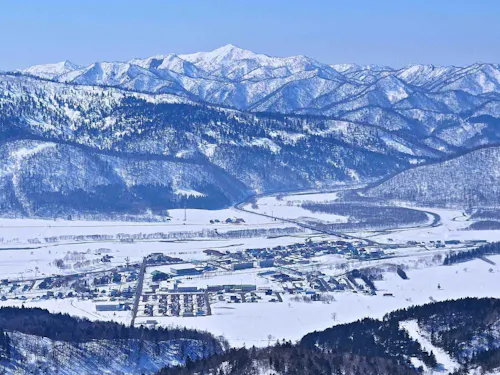 自然豊かでコンパクトな村