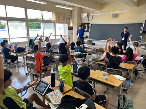 学校と連携して子どもたちの成長をサポートしています。