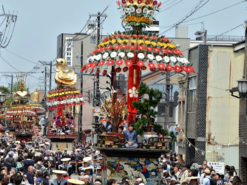 ユネスコ無形文化遺産にも指定されている「高岡御車山祭」