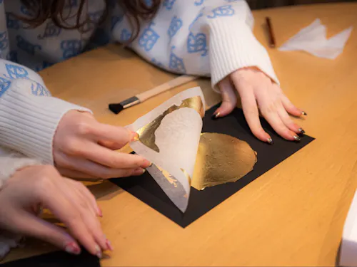 金箔貼り体験(イメージ)