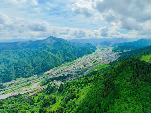 360度が山！仕事のフィールドはそんな観光地です。