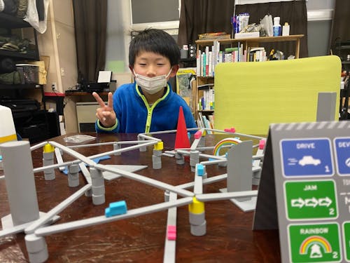 子供も楽しめる見た目も楽しいゲームも!