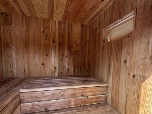 屋久杉を使っているという「ぼうまい村」のサウナ。オープンしたらぜひ行きたいです！