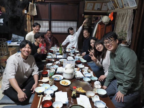 町外から遊びに来てくれた大学生と飲み会!