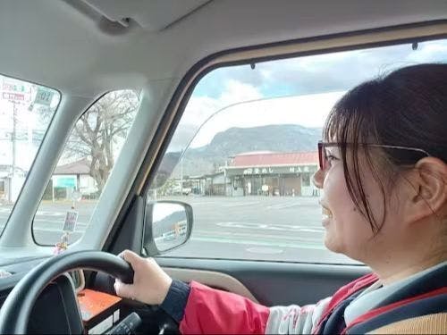 日々豊かな自然の景色を見ながら訪問をしています