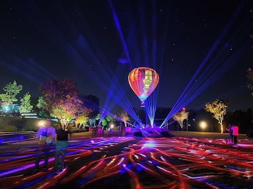 青葉山公園で光のテーマパークを作ります。