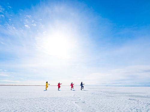 人口減少、担い手不足、空き家の増加、宿泊業の減少など、抱える地域課題は沢山…。