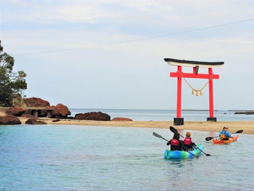 荒平天神 神社は岩山の上に建立されている