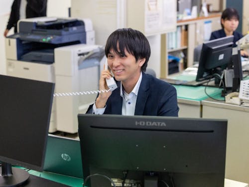 地域のさまざまな人とやりとりし、関係を深めていくのも大事な仕事です