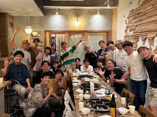 多くの方が集まる琴平。交流も楽しめるのがこの仕事の魅力です!