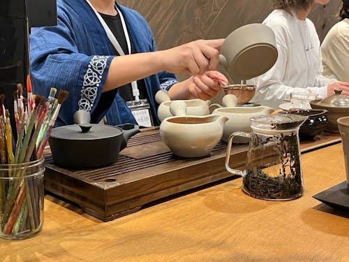 前回参加していただいた日本茶専門店うずまき屋さんにお茶の提供をしていただきました