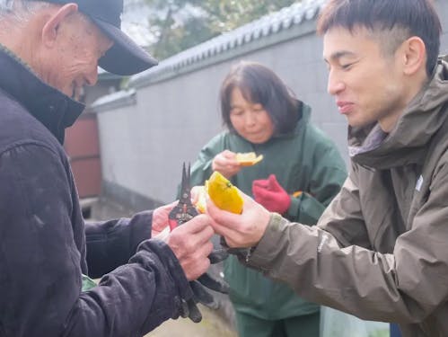 地域の人との対話、そして「おすそわけ」いただく味は、最高です。