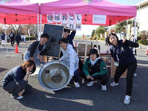 【現役隊員】各々のミッションだけでなく、文化祭で地元の酒粕を使用した鍋を作成!