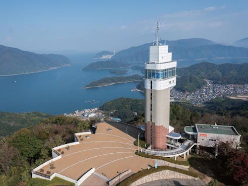 舞鶴湾を臨む五老スカイタワー