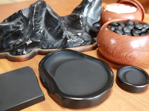 原石を活用した商品