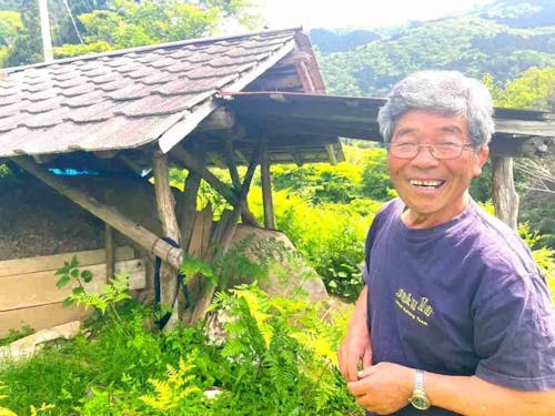 お父さまの代から酪農を続ける渡辺オーナー