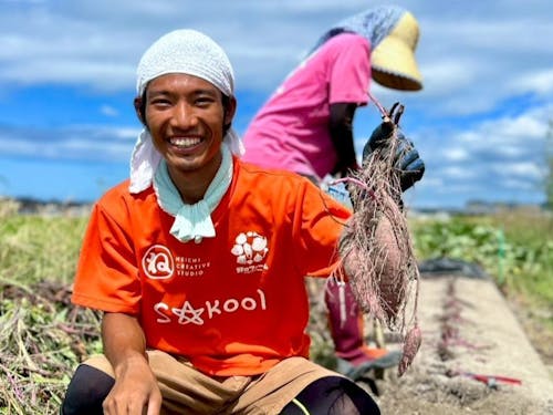 収穫の喜びの笑顔!