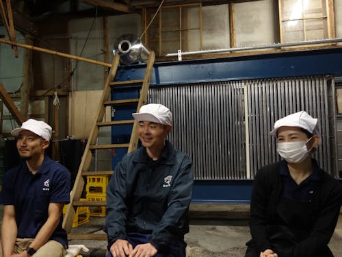 左から、横山さん、石崎さん、神保さん