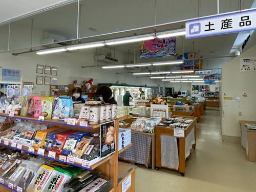 「道の駅上関海峡」が活動の拠点です。