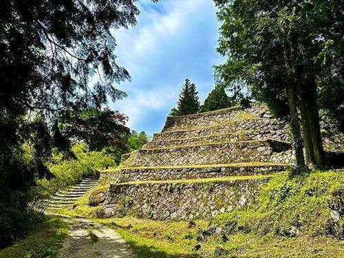 日本三大山城の岩村城跡あり!