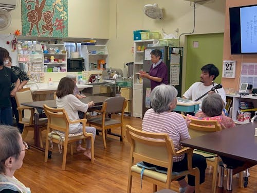 友利さんの三線