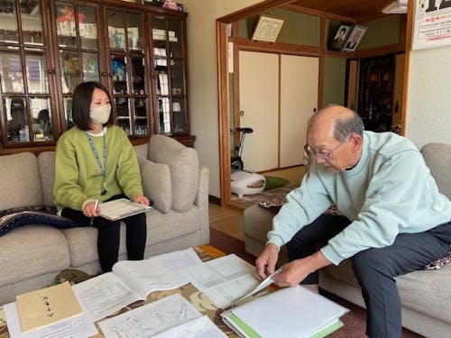 町民のご自宅に伺い、インタビューを行うことも