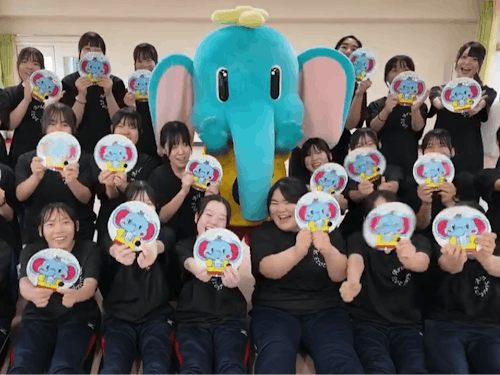 あらおちゃんでは地元の高校生と踊る企画や…