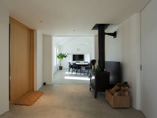 エントランスとBANSOルーム