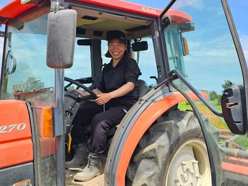 地元にUターンし、九十九里の気候を活かしてネギを育てています