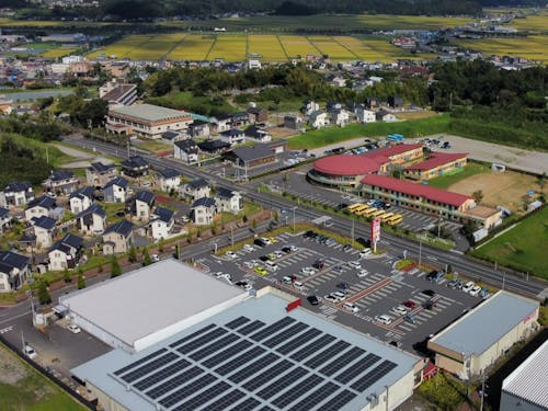 町の賑わいから・・・