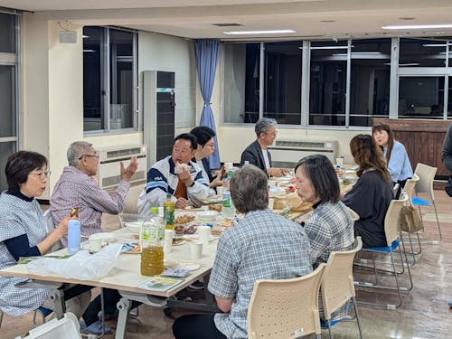 持ちより形式・毎月公民館にて