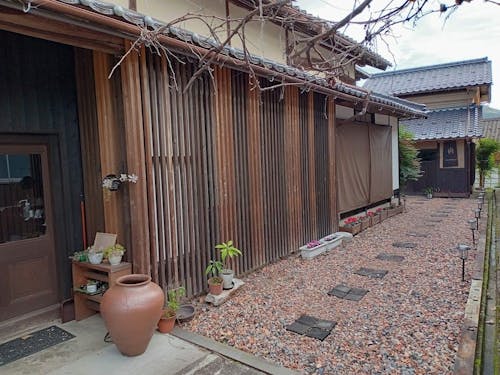 空き家を活用したゲストハウス