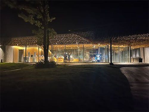 夜のSnow Peak FEILD SUITE SPA