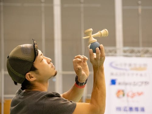 清水宇宙さん/仕事の傍らトレイルランやロードバイク、けん玉に勤しむ日々