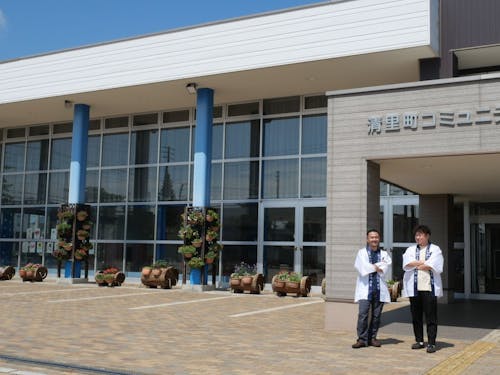 町の中心にある「コミット」。ここをにぎわいの中心地にしたい…！