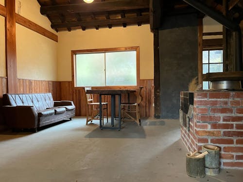 午後の暮らし談義の会場となる古民家