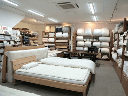 本店・羽毛工房ダウンラボ