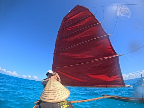 海に出て帆で走ると、自然の力と人の知恵に感動
