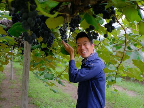 カメラを向けるとポーズを決めてくれます