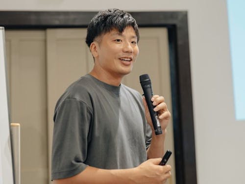 中野龍馬さん(しがとせかい株式会社)