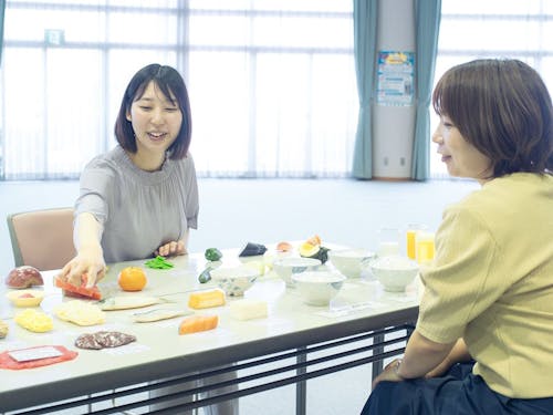 食生活、運動、ストレスケアなど、健康には様々な要素が関わっています