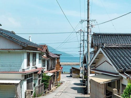 島内を自由に散策する時間もありますよ！