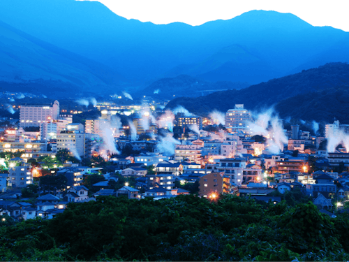 別府温泉の湯けむり