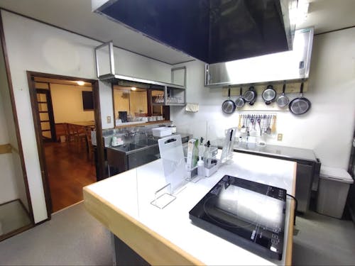 若栗ゲストハウス　共同キッチン