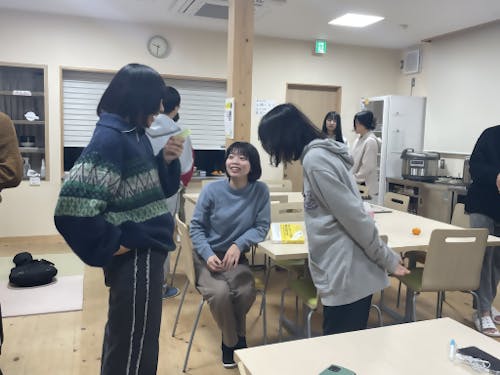 生徒との交流風景(ハウスマスター)