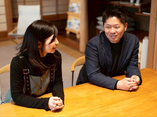 夫婦で活動しています